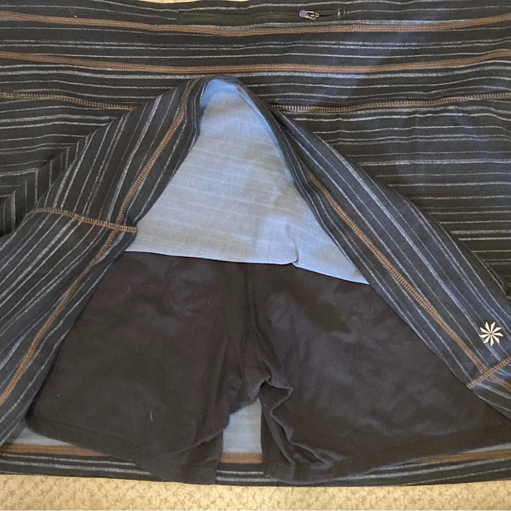 Athleta Striped Athletic Skirt Set in Navy and Gray and 1 Skirt in Black, XL - Picture 6 of 6